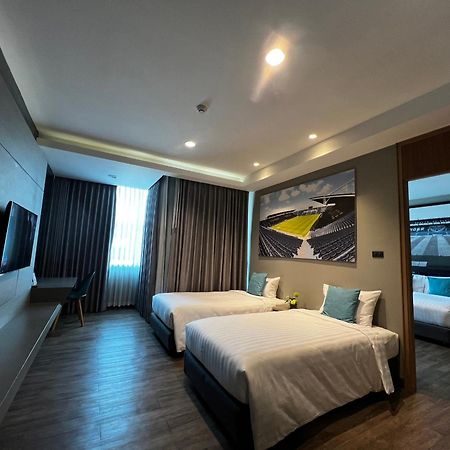 The Crystal Hotel Buriram - Formerly X2 Vibe Buriram Buitenkant foto