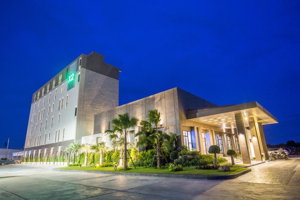The Crystal Hotel Buriram - Formerly X2 Vibe Buriram Buitenkant foto