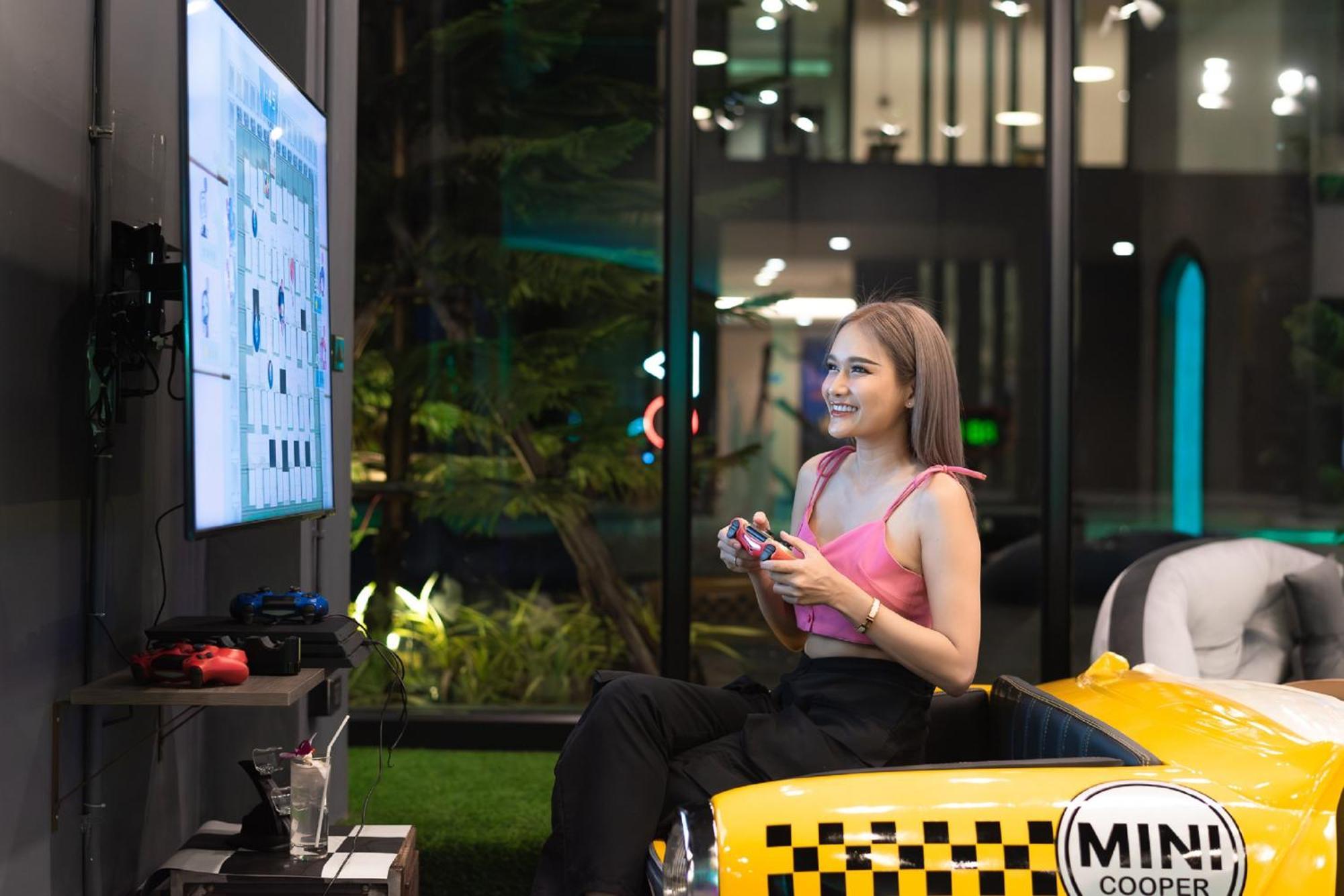 The Crystal Hotel Buriram - Formerly X2 Vibe Buriram Buitenkant foto